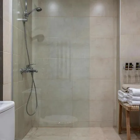 Georgia Heated Pool & Jet-tub