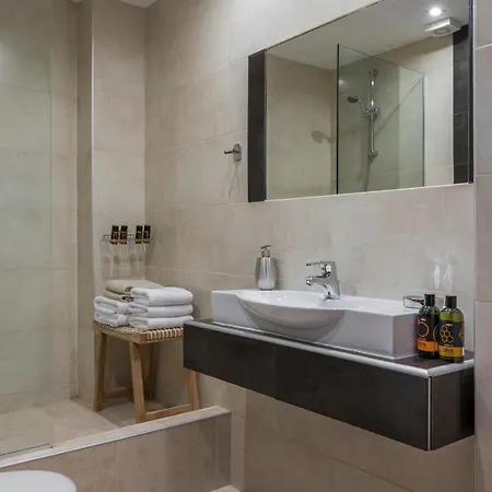 Georgia Heated Pool & Jet-tub Kolymbari