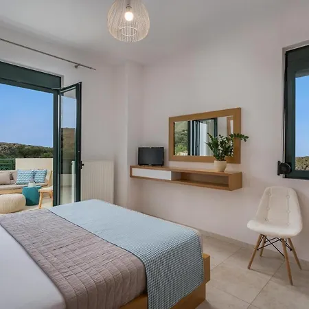 Georgia Heated Pool & Jet-tub Villa *