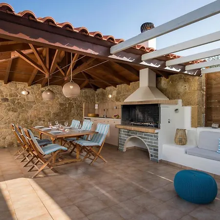Georgia Heated Pool & Jet-tub Villa *