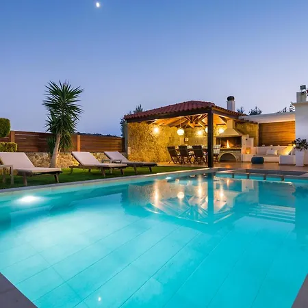 Georgia Heated Pool & Jet-tub