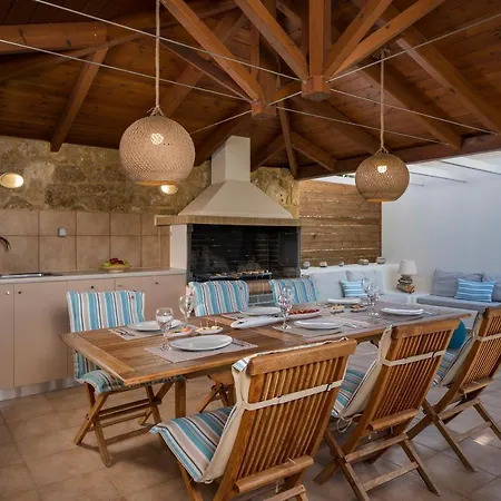 Georgia Heated Pool & Jet-tub Villa
