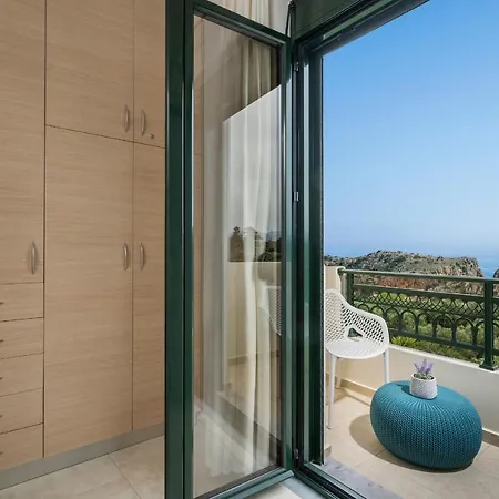 Villa Georgia Heated Pool & Jet-tub